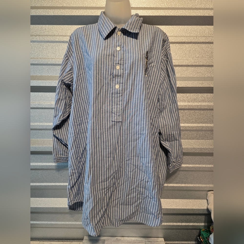 Vintage Acme Bugs Bunny Women's Blue Striped Button Down Shirt